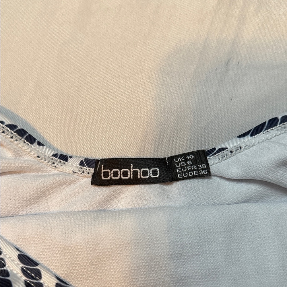 Boohoo Navy and White Kids One Piece - Picture 5 of 7